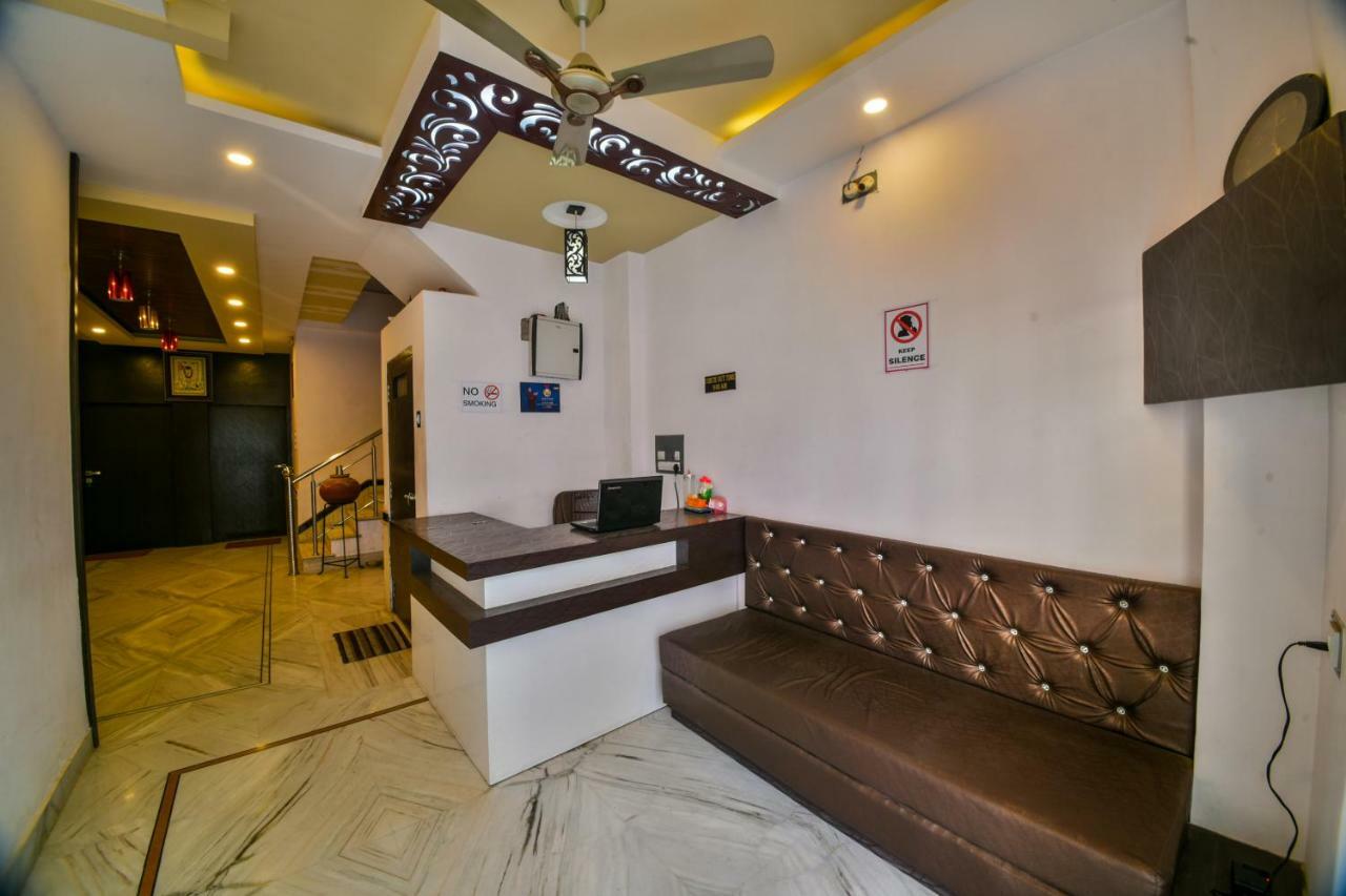 Hotel Vinayaka Nāthdwāra Dış mekan fotoğraf
